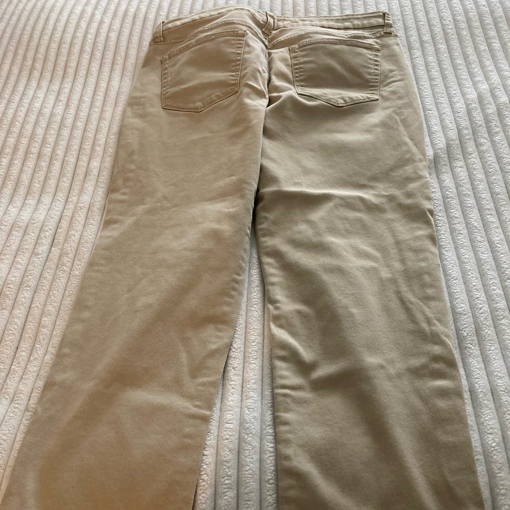 Ladies Capri Pants